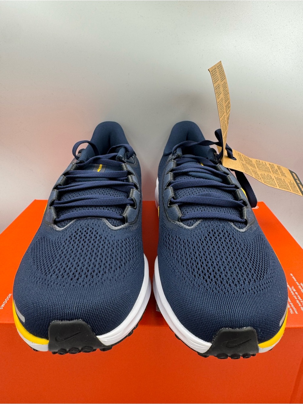 Nike Air Zoom Pegasus 41 TB College Navy Armarillo BRAND NEW Size 10 Women - Picture 3 of 8